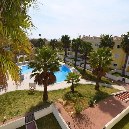 Praia Da Lota Apartments