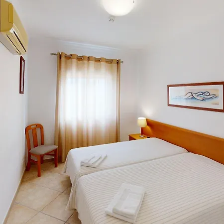 Praia Da Lota Apartments Apartment