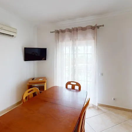 Praia Da Lota Apartments Apartment