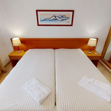 Apartment Praia Da Lota Apartments